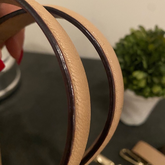 Kate Spade ♠️ beige purse - Picture 6 of 6